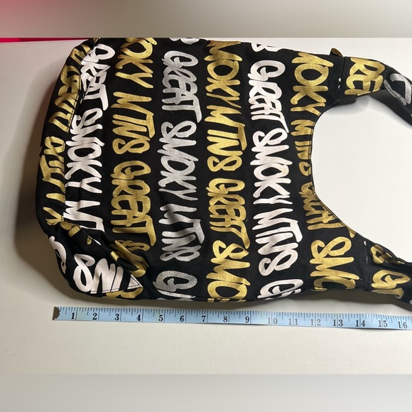 Robin Ruth Adjustable Shoulder Bag Great Smoky MTNS lined with snap closure - Picture 1 of 16